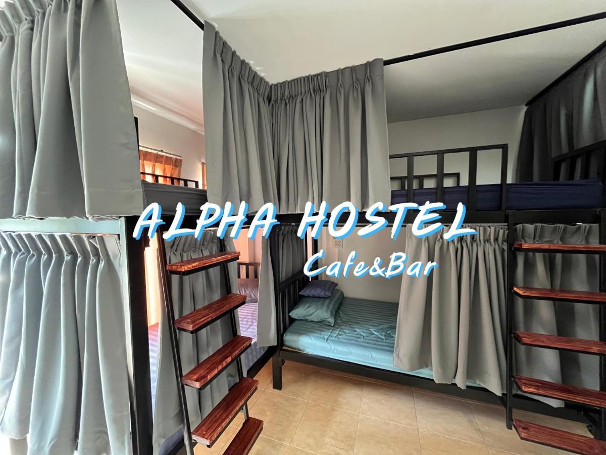 Alpha Hostel Cafe&Bar Ban Khlong Yai Екстериор снимка