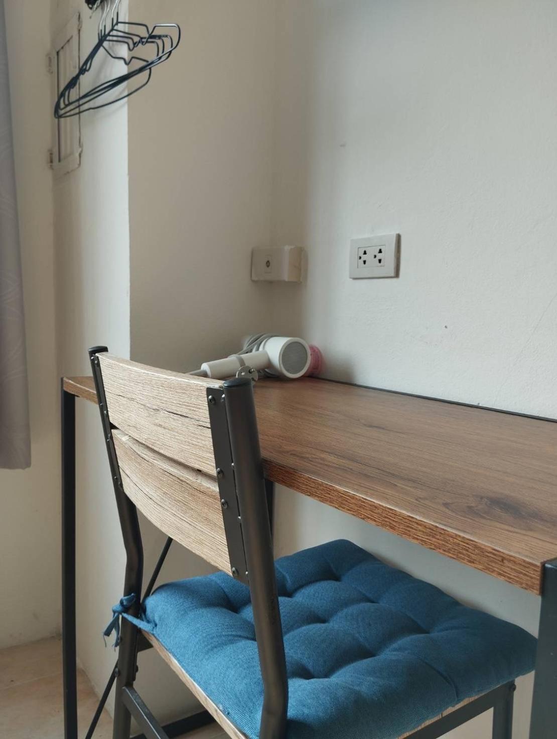 Alpha Hostel Cafe&Bar Ban Khlong Yai Екстериор снимка